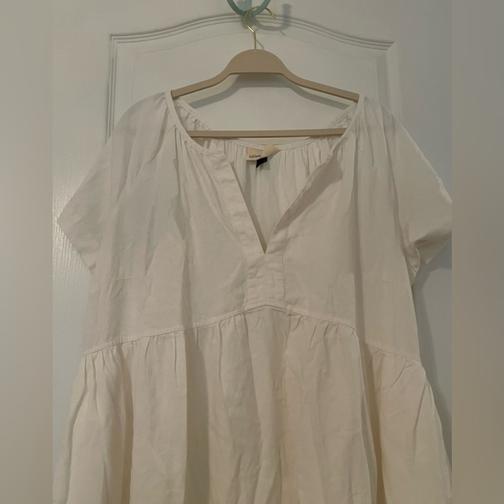 White Line Popover Dress - Picture 3 of 12